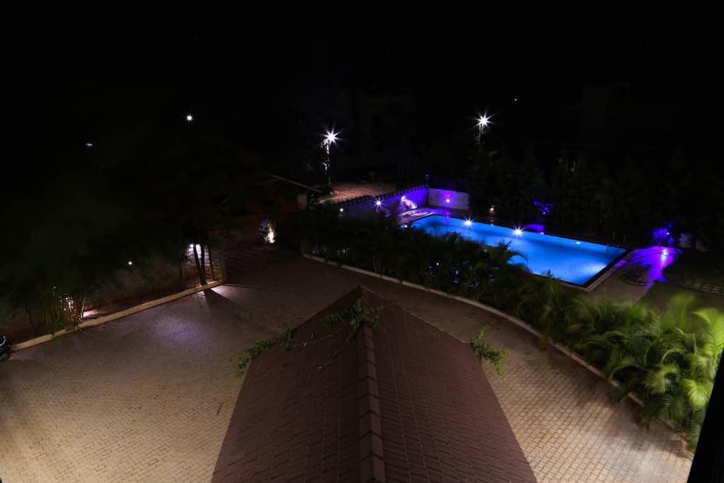 Golds Club & Resort Bayappanhalli ภายนอก รูปภาพ