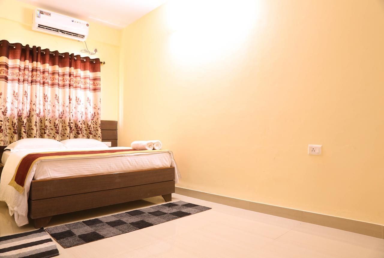 Golds Club & Resort Bayappanhalli ภายนอก รูปภาพ